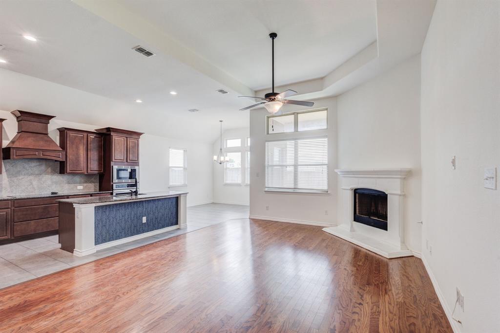 Paloma Creek Lakeview Ph 2- - Residential