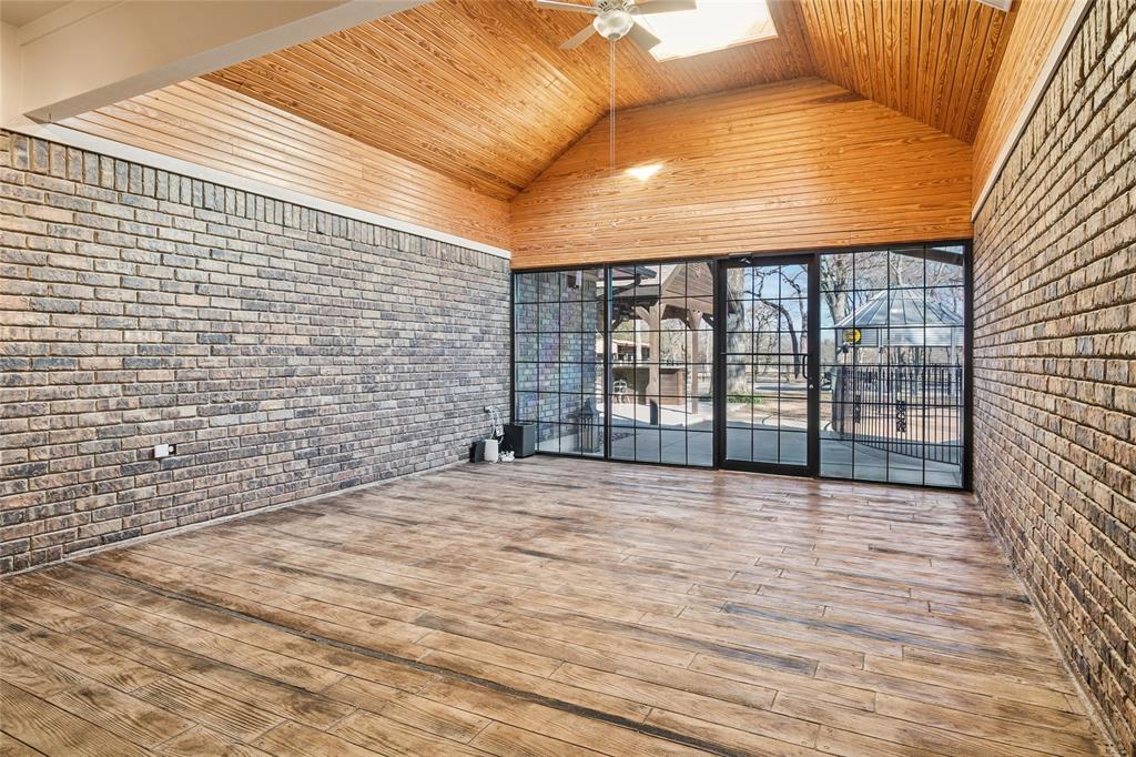 Elliott R A Add - Residential