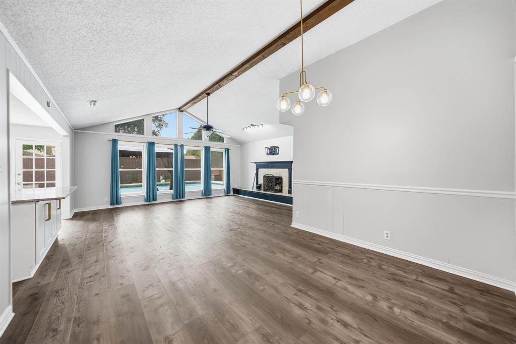 922 Thoreau Lane