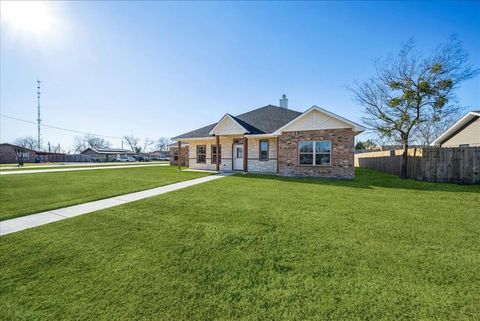 A home in Kaufman