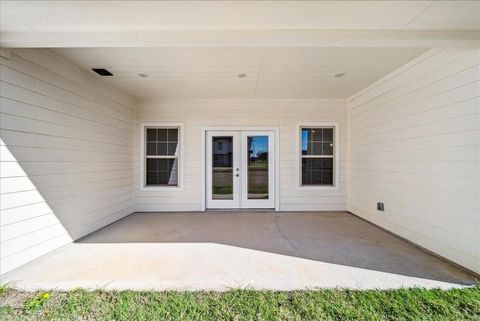 A home in Kaufman