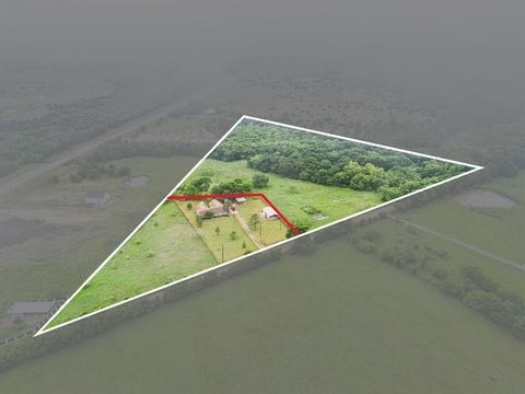 Photo of 4987 County Road 2664 NE, Royse City, TX 75189 (MLS # 21257607)