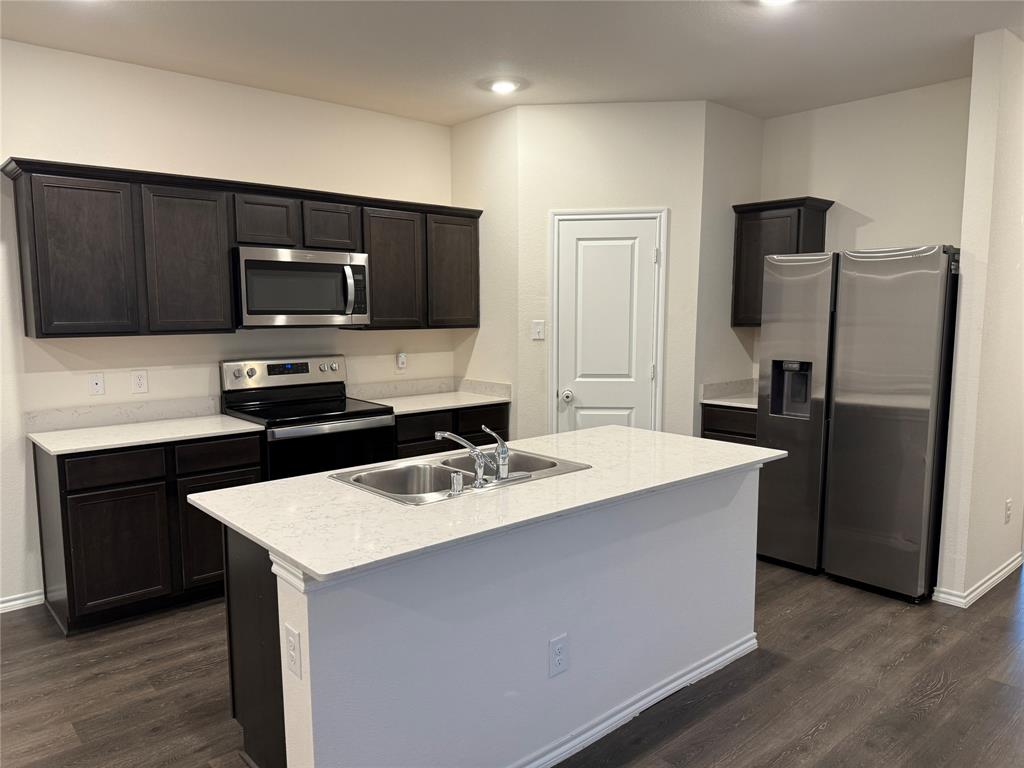 Mesquite, Texas 75126, United States, 3 Bedrooms Bedrooms, ,2 BathroomsBathrooms,Residential,Active,241795