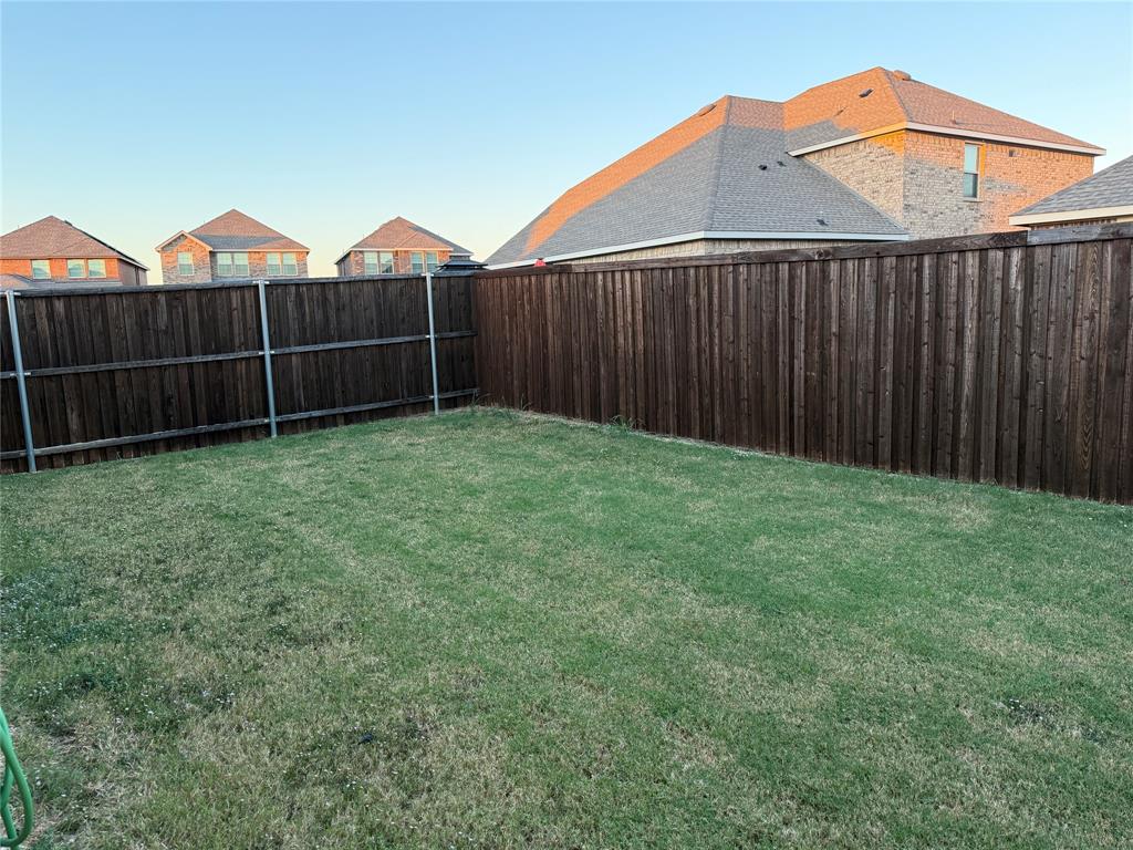 Mesquite, Texas 75126, United States, 3 Bedrooms Bedrooms, ,2 BathroomsBathrooms,Residential,Active,241795