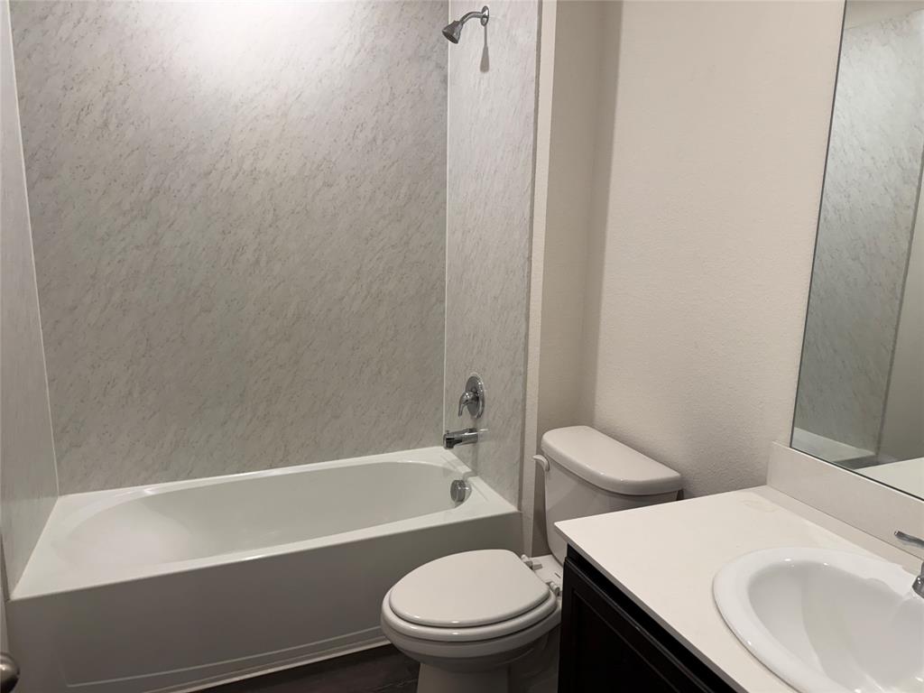 Mesquite, Texas 75126, United States, 3 Bedrooms Bedrooms, ,2 BathroomsBathrooms,Residential,Active,241795