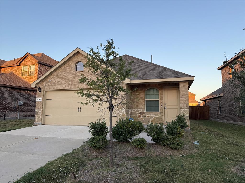 Mesquite, Texas 75126, United States, 3 Bedrooms Bedrooms, ,2 BathroomsBathrooms,Residential,Active,241795