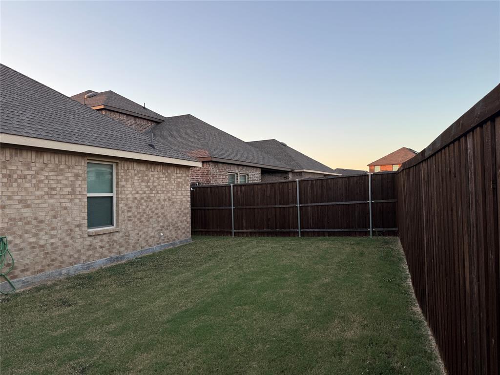 Mesquite, Texas 75126, United States, 3 Bedrooms Bedrooms, ,2 BathroomsBathrooms,Residential,Active,241795