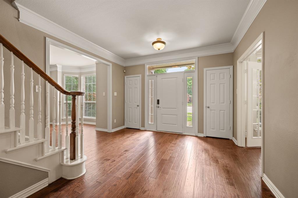 2504 Springhill Drive