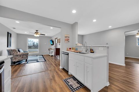 Tiny photo for 1031 Corsicana Highway, Hillsboro, TX 76645 (MLS # 21133279)