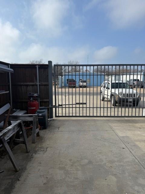 O T Ennis - Commercial Sale