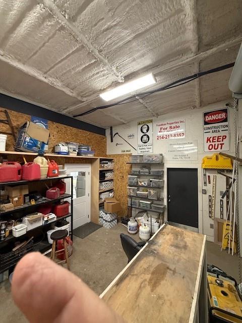 O T Ennis - Commercial Sale