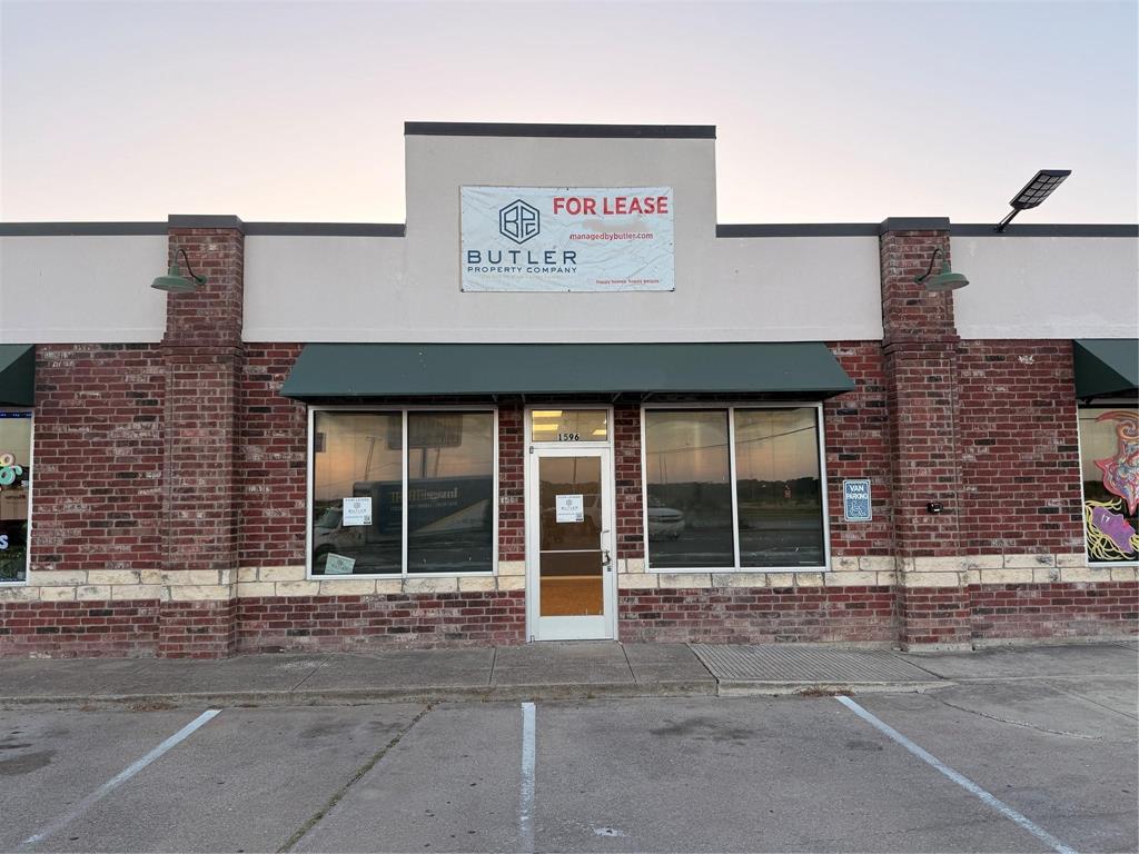 Photo 1 of 14 — 1590 S HWY 34 1596, Terrell, TX 75160