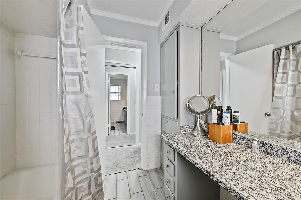 Williamsburg 01 Condo - Residential