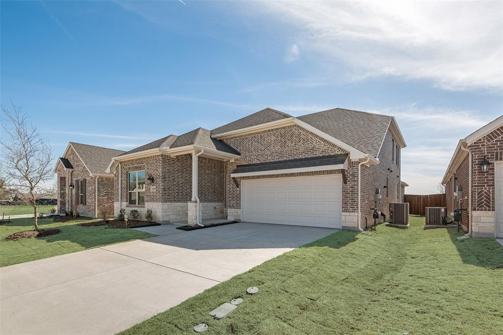 1240 Redcoat Drive