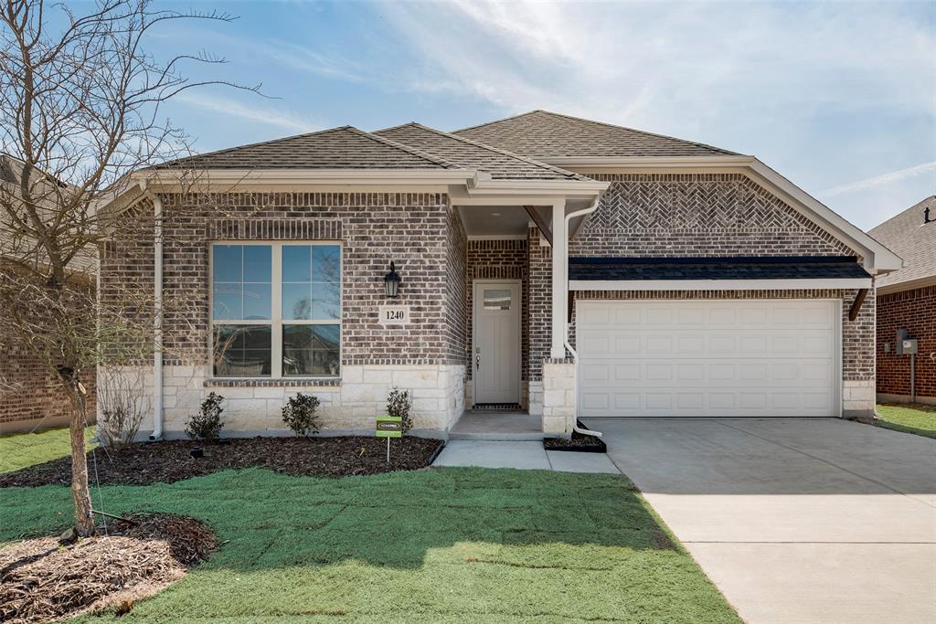 1240 Redcoat Drive