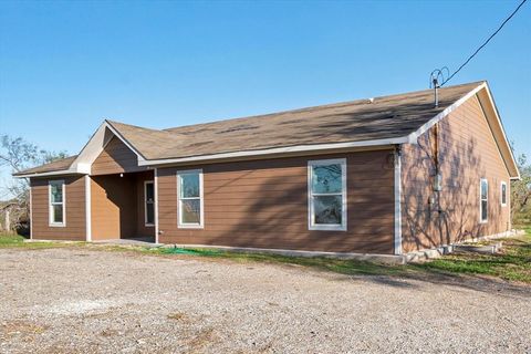 A home in Corsicana