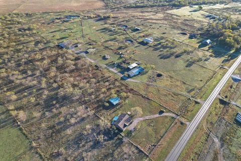 A home in Corsicana