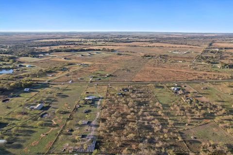 A home in Corsicana