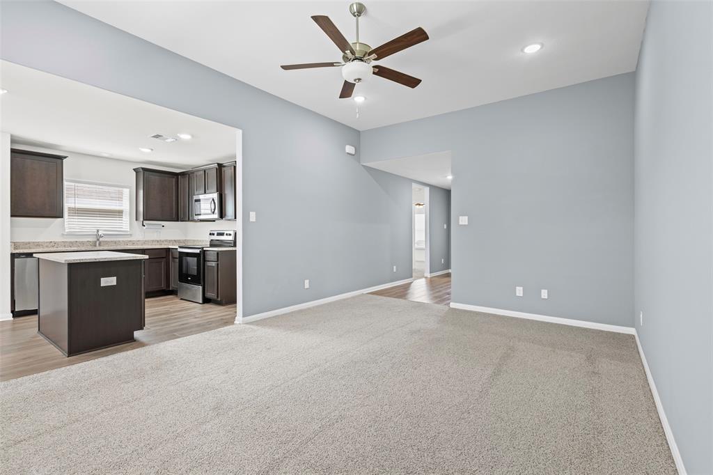 Retreat at Fossil Creek - Residential Lease