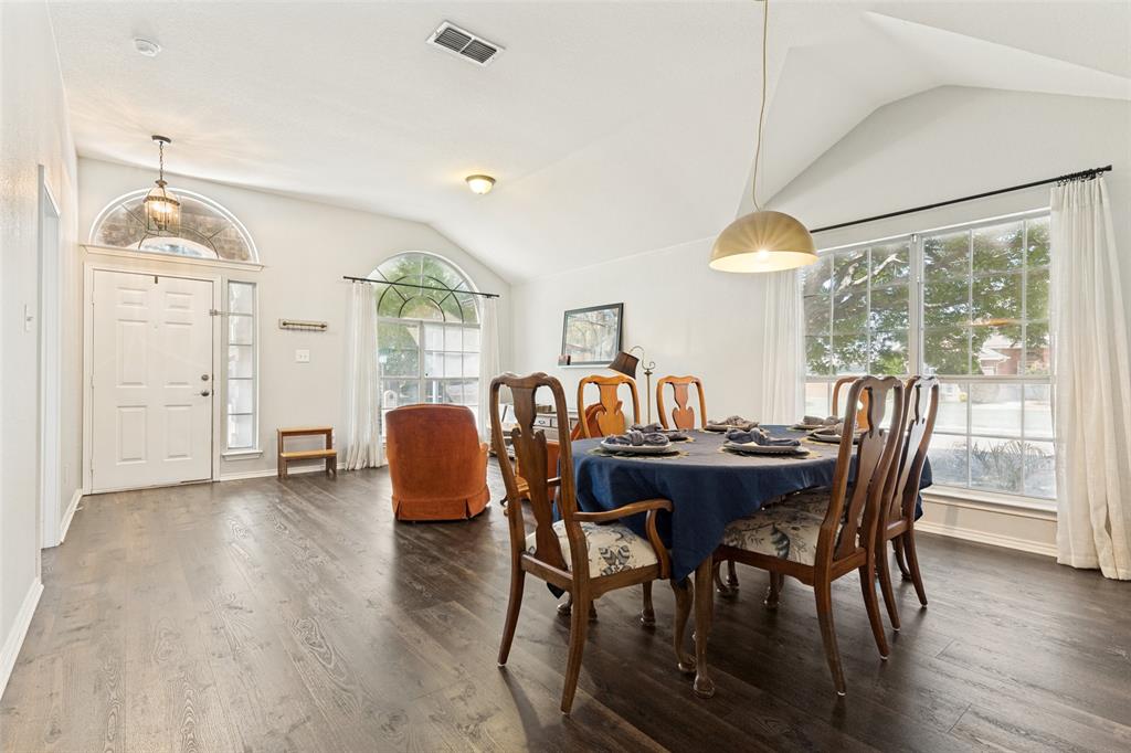 1024 Kingsley Drive
