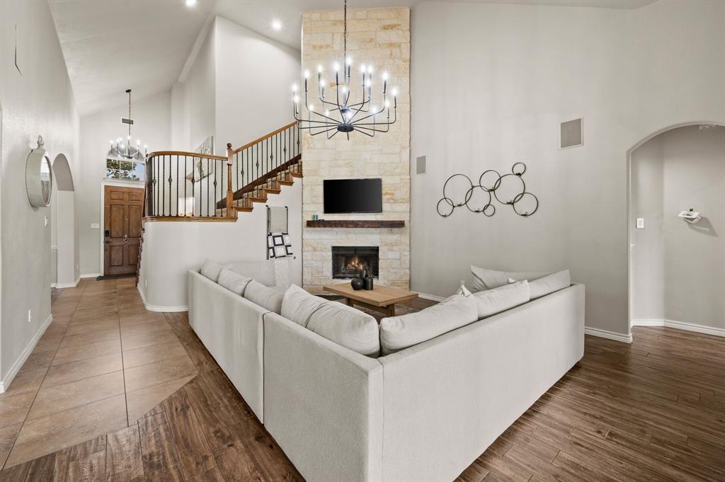 11404 Grapeleaf Drive