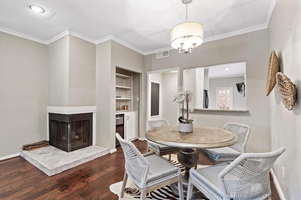 Royale Orleans South Condo - Residential