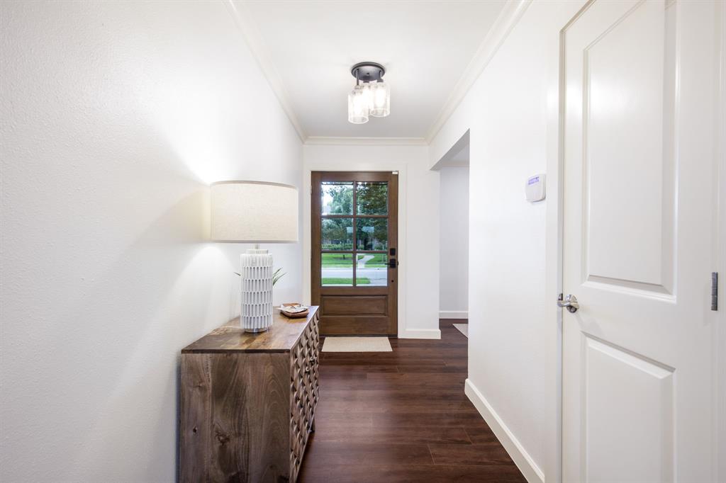 1318 Seminole Drive