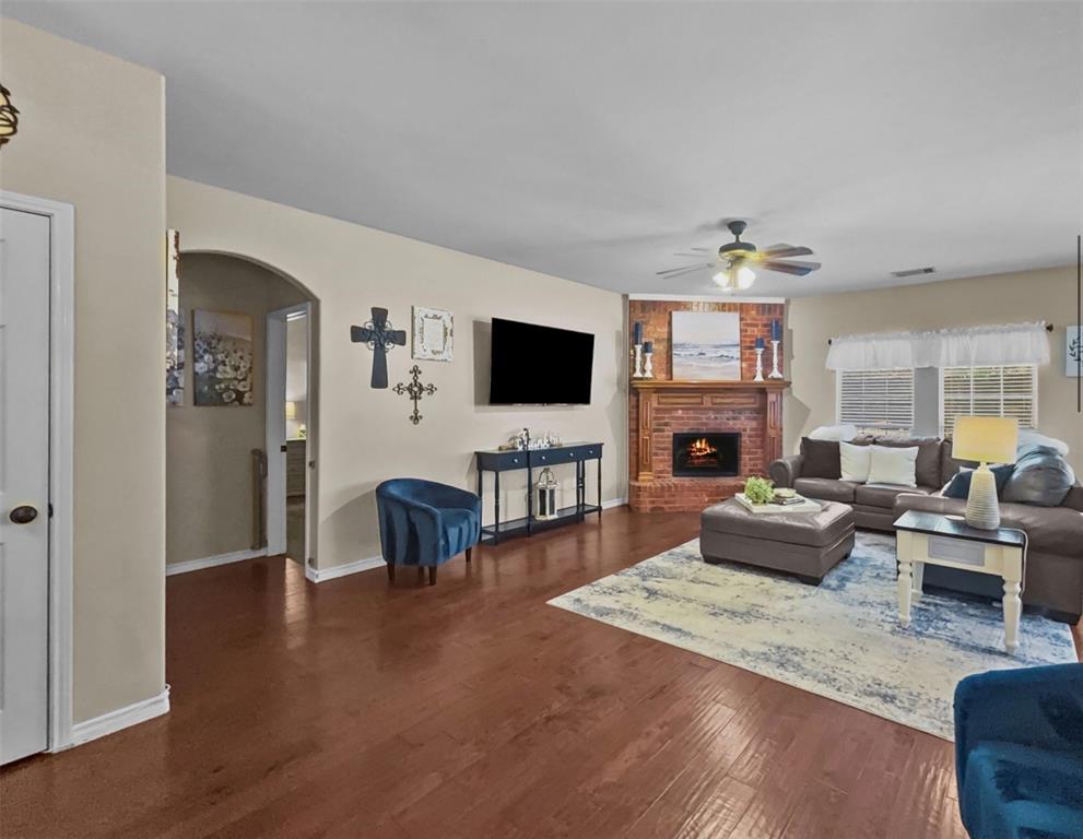 8600 La Quinta Lane
