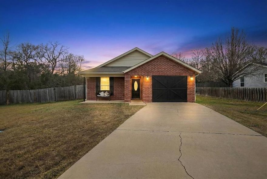 This beautifully updated 3 bedroom 2 bath home offers a flexible layout and sits on a spacious 1 acre lot with plenty of room to play, roam, and enjoy the outdoors. Inside, you will find a recently updated kitchen that is both functional and inviting, perfect for everyday living and entertaining. The bonus room adds valuable versatility and can easily serve as a 4th bedroom, home office, or playroom. The primary bedroom features stylish sliding barn doors that maximize space and add a modern touch. With numerous updates throughout and a generous lot size, this home combines comfort, functionality, and room to grow.