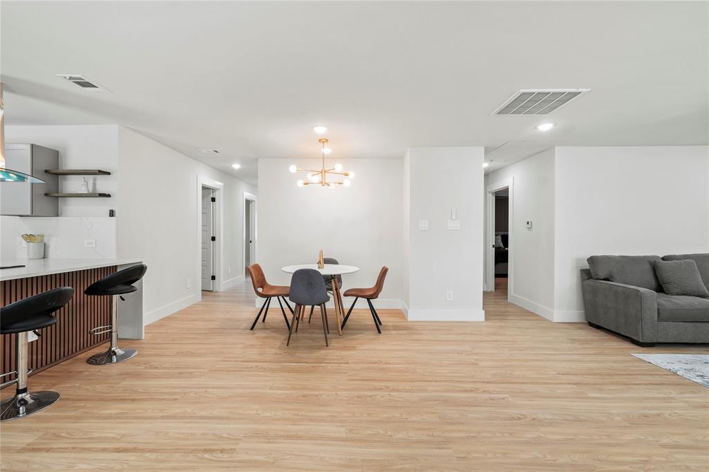 1608 Carolyn Street
