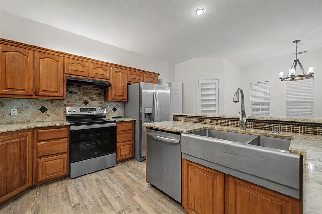 A0694 MOONEY WILLIAM - Residential