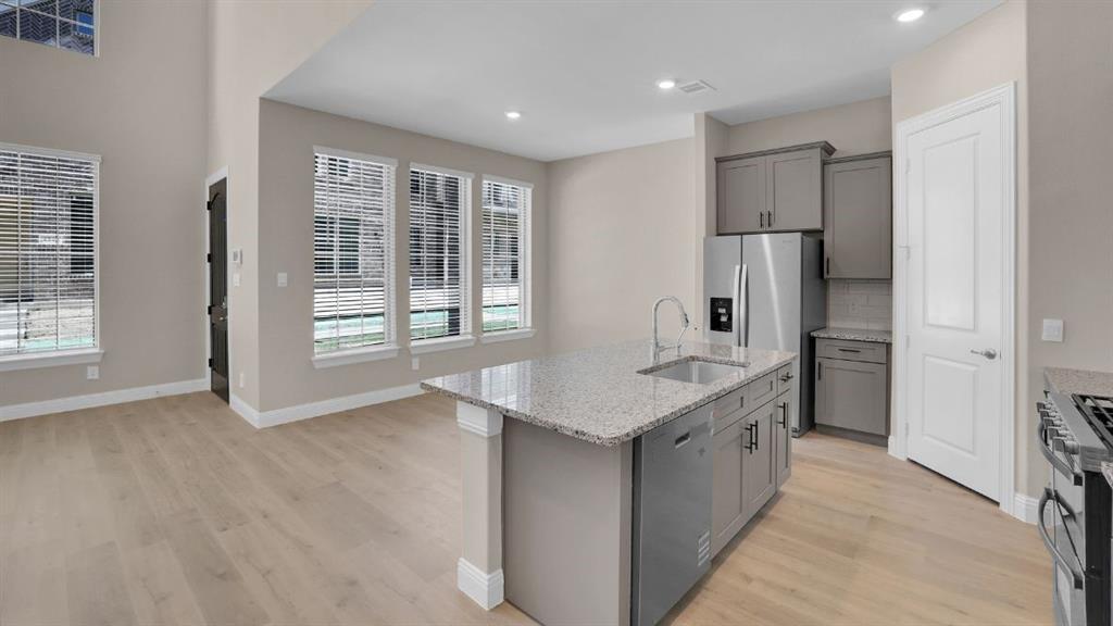 The Avenue - Residential