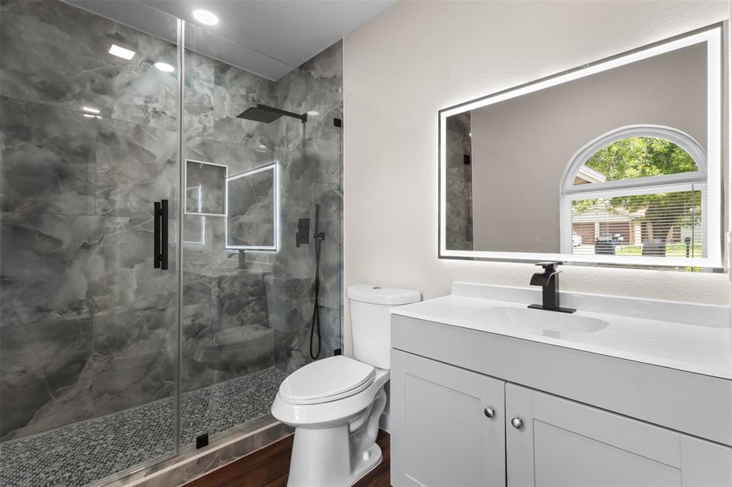 England Isle Add - Residential