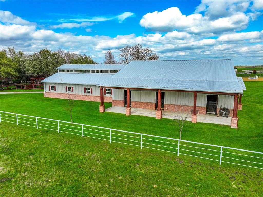 Bluebonnet Ridge - Farm