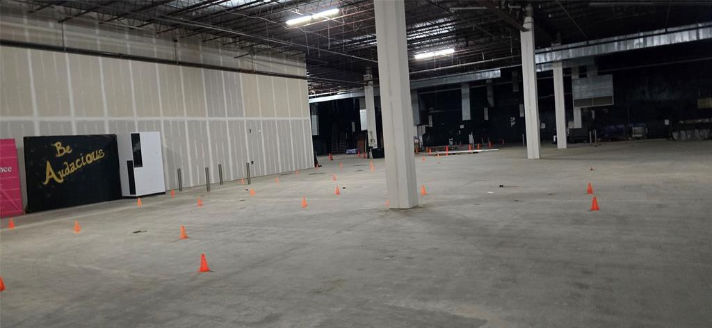 Five Mile - Commercial Lease