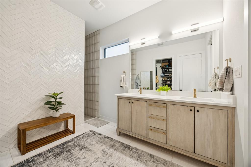 Lakes Of Argyle Phas - Residential