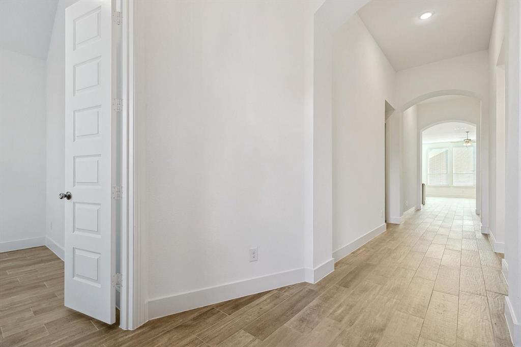 Lilyana Ph 2a-1 - Residential Lease