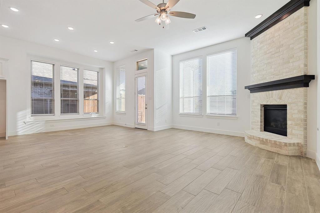 Lilyana Ph 2a-1 - Residential Lease