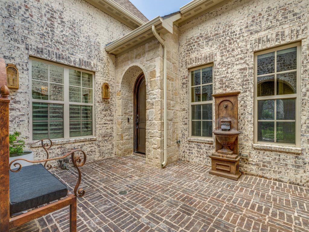 340 Columbia Court