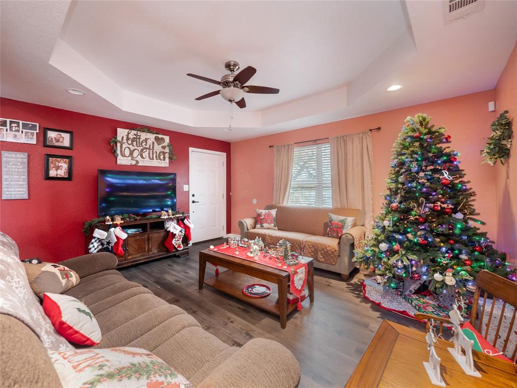 1209 New Dallas Highway