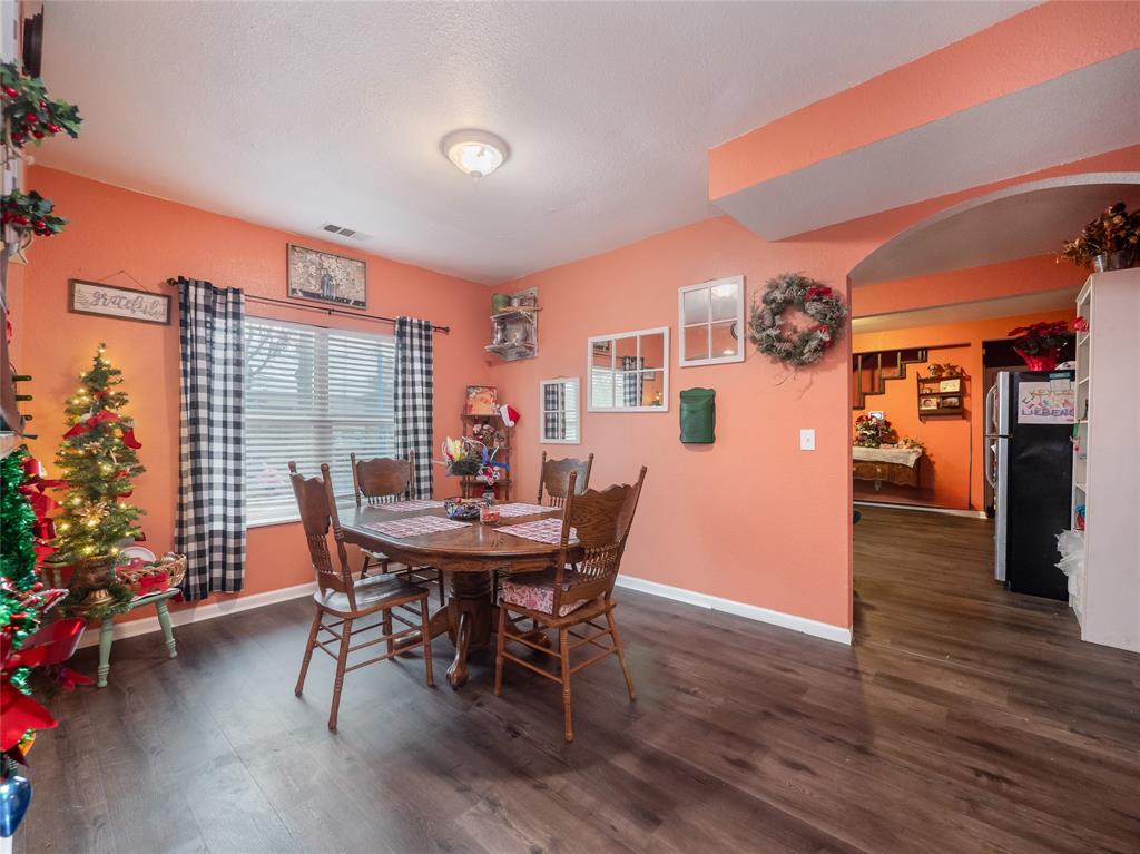 1209 New Dallas Highway