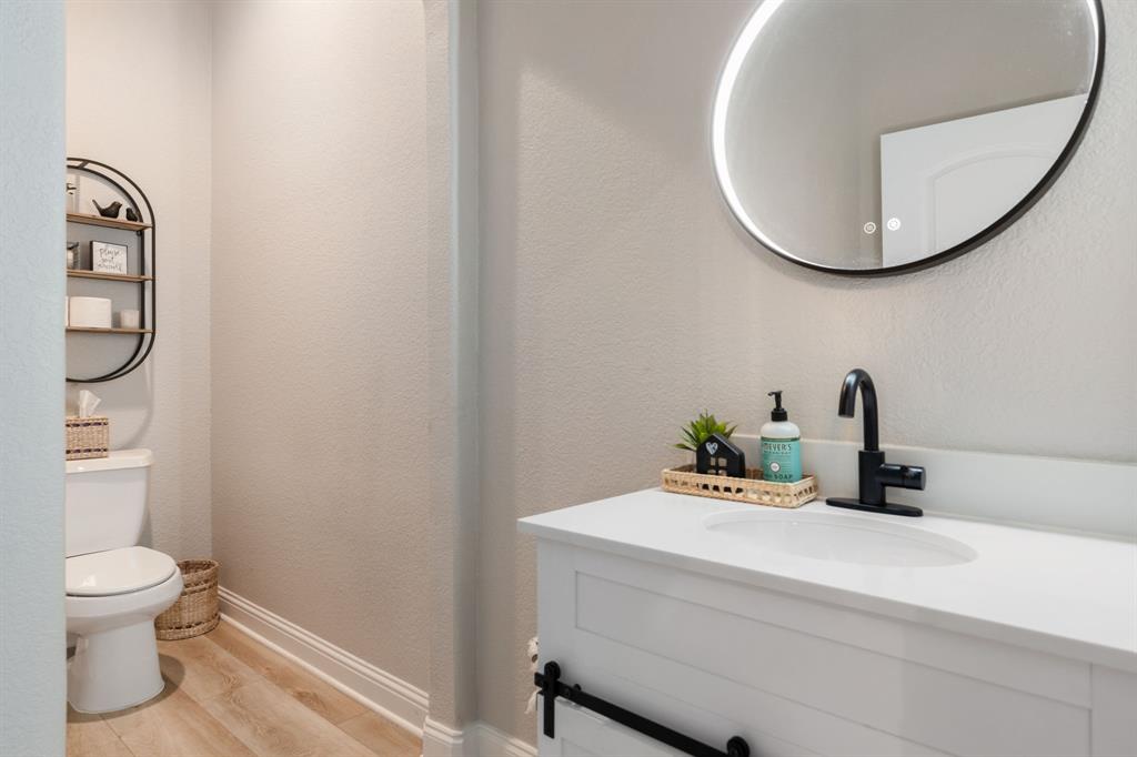 Oakcrest Hills Estates Ph - Residential