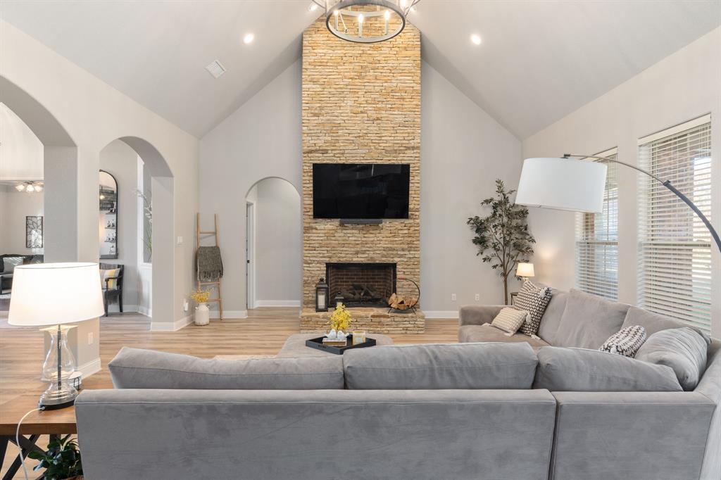 Oakcrest Hills Estates Ph - Residential