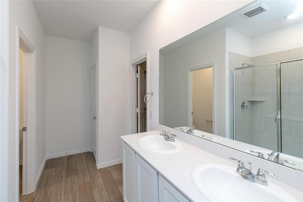 ARCADIA FARMS - Residential Lease