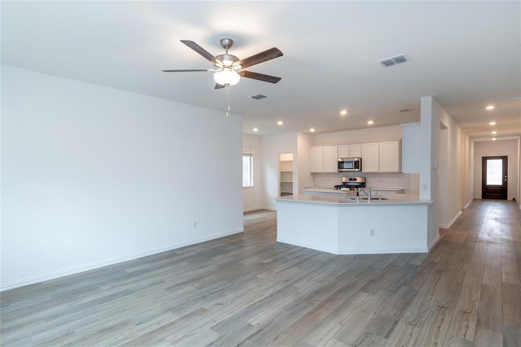 ARCADIA FARMS - Residential Lease