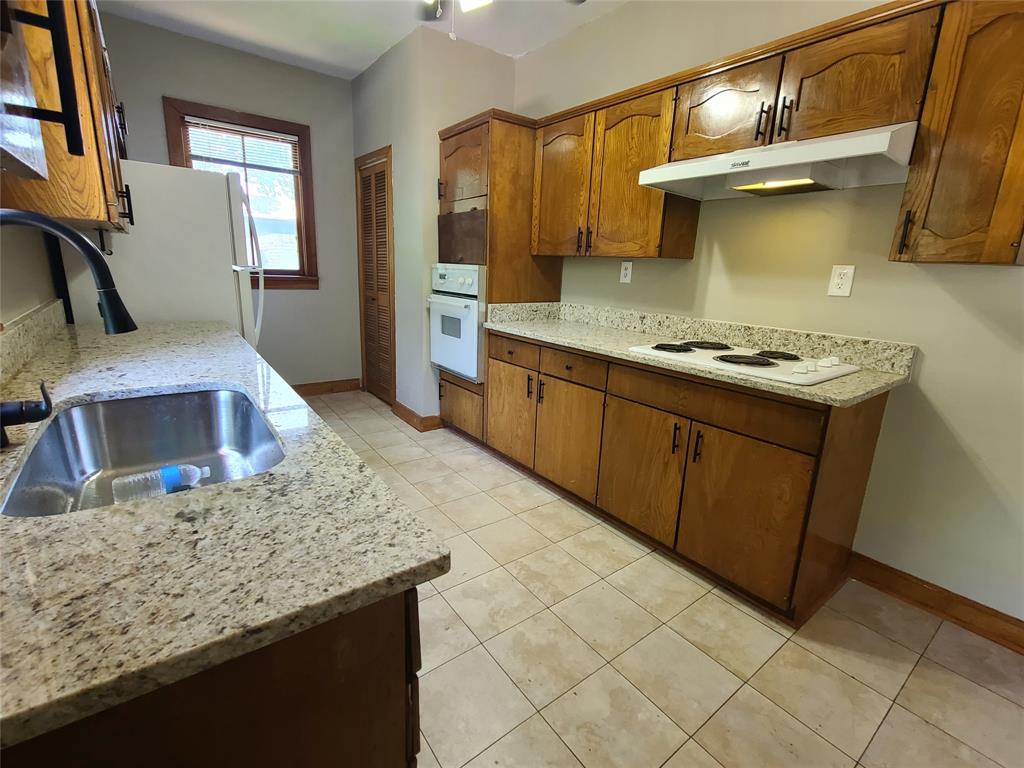 Munger Place - Residential Lease