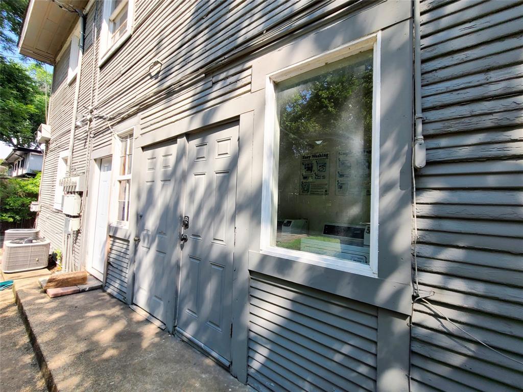 Munger Place - Residential Lease