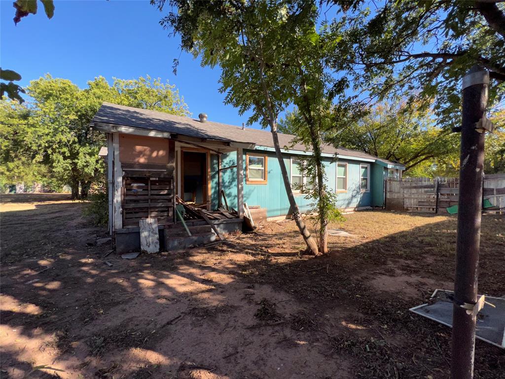 Black & Will 1 - Residential