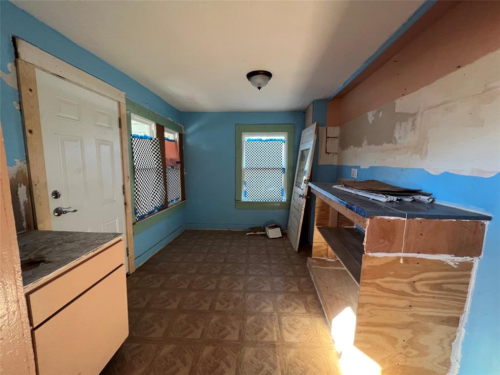 Black & Will 1 - Residential