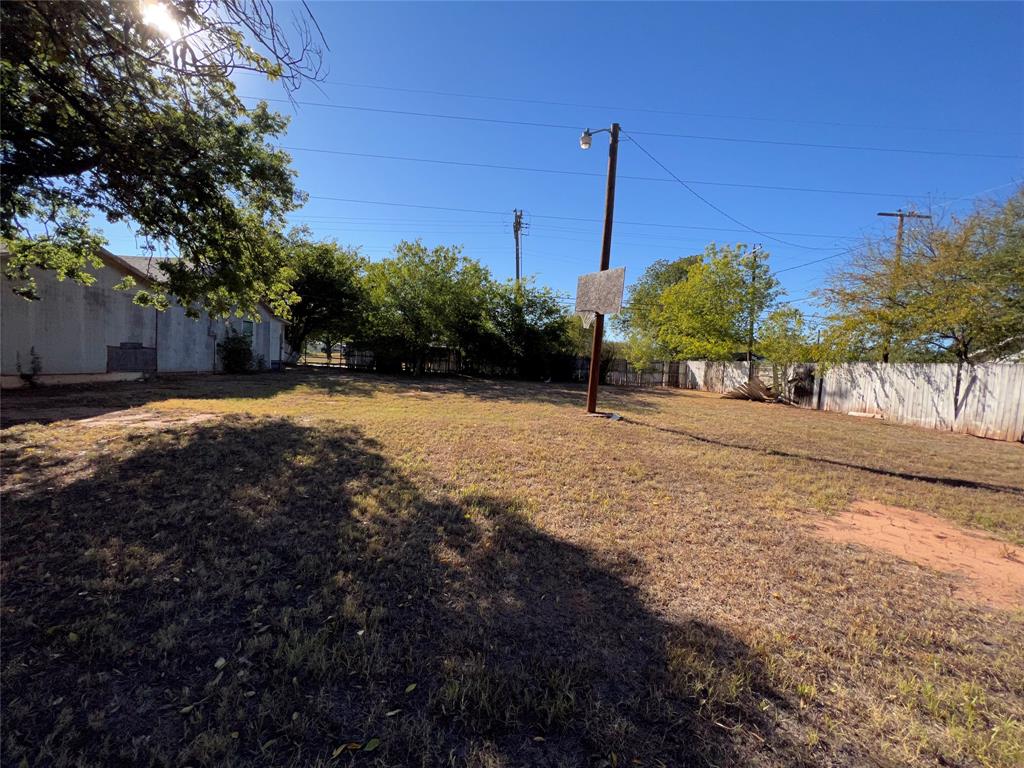 Black & Will 1 - Residential